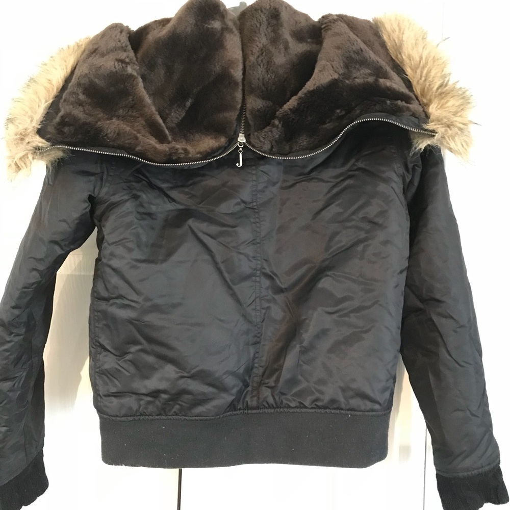 Juicy Jacket - Picture 6 of 8